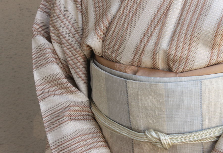 梅染刺し子織り着物 – 染織家 中野みどり・櫻工房